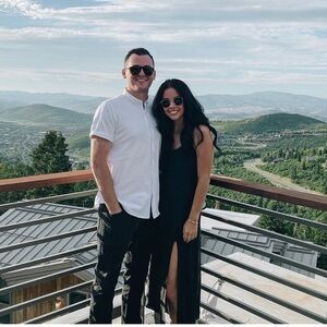 Adorable & effortless black midi dress. Zara. Size M. 100% lyocell